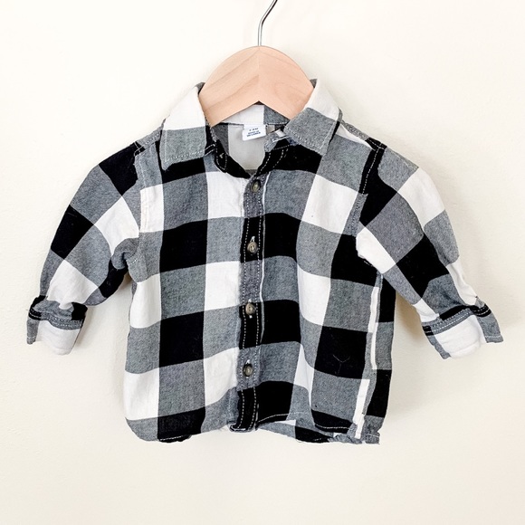 Old Navy Other - Old Navy | Baby Boy Button Buffalo Checker 3-6 M